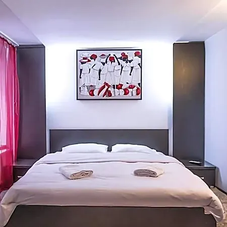 Piata Sfatului Confort Aparthotel Brașov