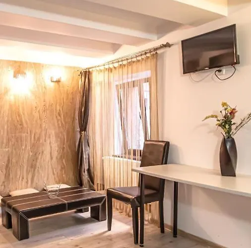 Piata Sfatului Confort * Braşov